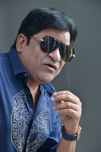 Ali interview Photos( F3 Movie )